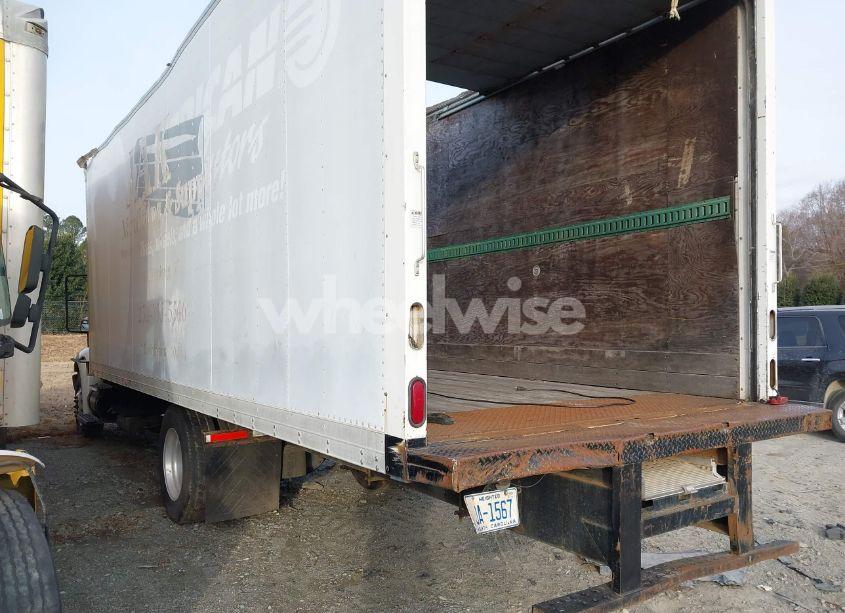 Photo 3 of 2006 International 4000 4300 (VIN 1HTMMAAL46H196252)