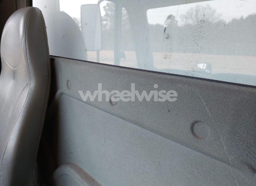 Photo 6 of 2006 International 4000 4300 (VIN 1HTMMAAL46H196252)