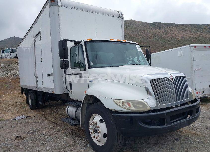 2011 International 4000 4300 (VIN 1HTMMAAL4BH392928) main photo