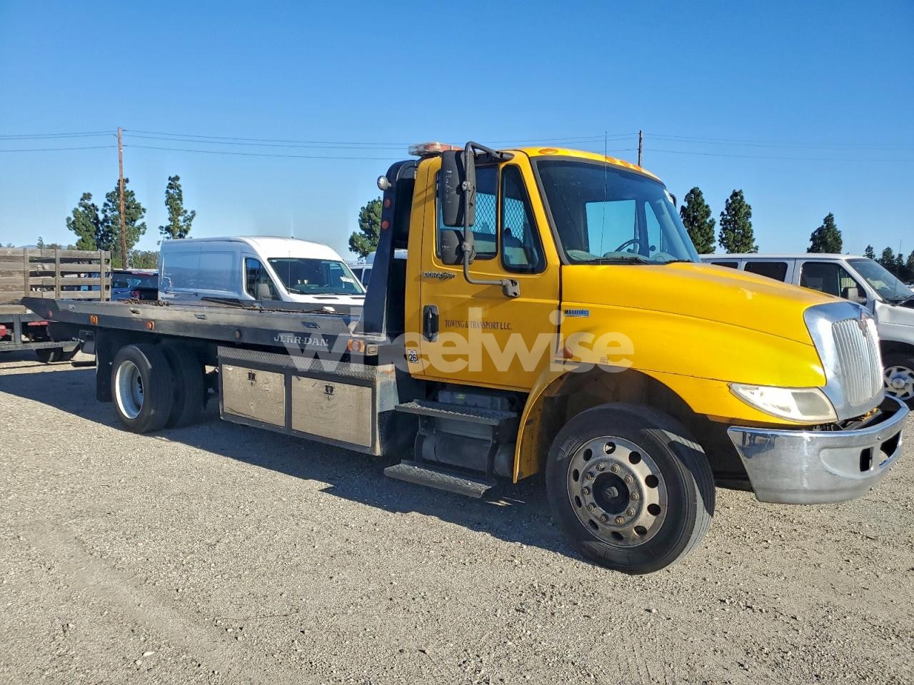 Photo 4 of 2013 INTERNATIONAL 4300 ROLLBACK TRUCK (VIN 1HTMMAAL5DH127681)