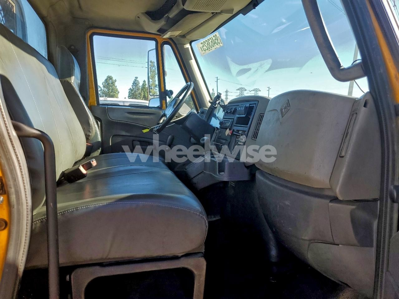 Photo 8 of 2013 INTERNATIONAL 4300 ROLLBACK TRUCK (VIN 1HTMMAAL5DH127681)