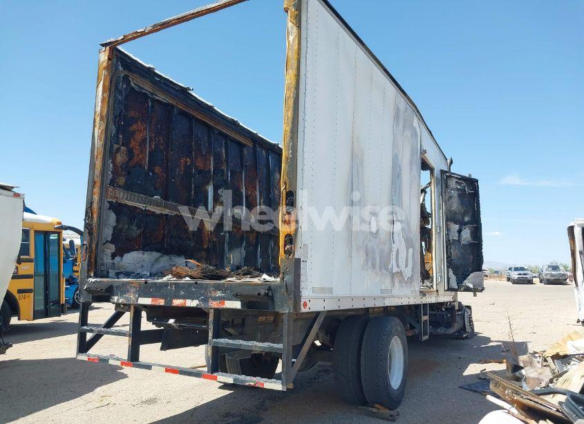 Photo 3 of 2006 International 4000 4300 (VIN 1HTMMAAL66H205372)