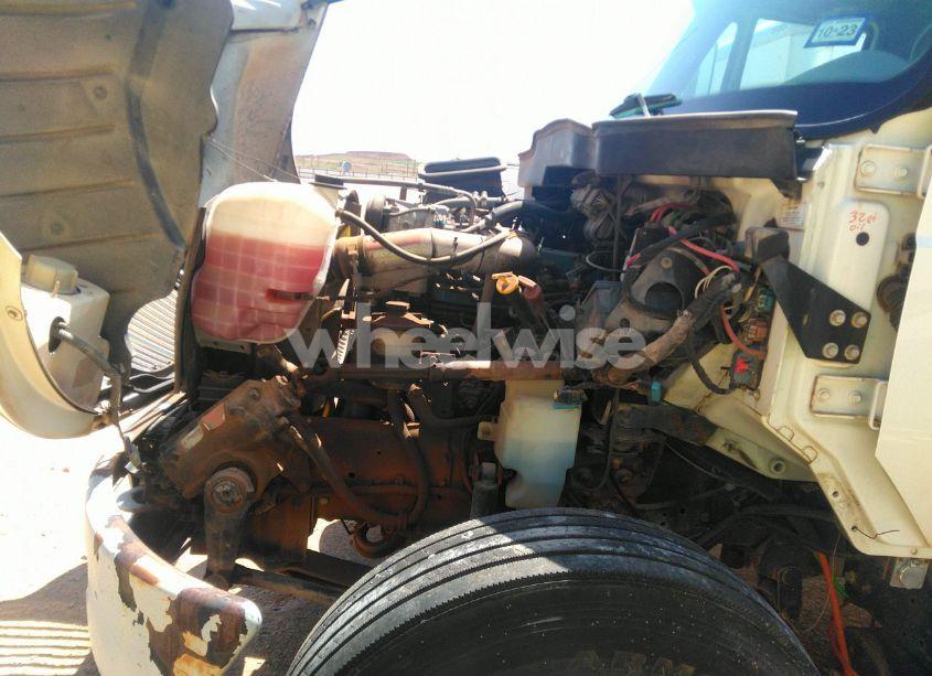 Photo 9 of 2004 International 4000 4300 (VIN 1HTMMAAL84H672788)