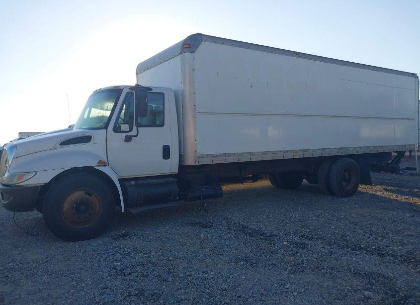 Photo 15 of 2005 International 4000 4300 (VIN 1HTMMAAL85H171627)