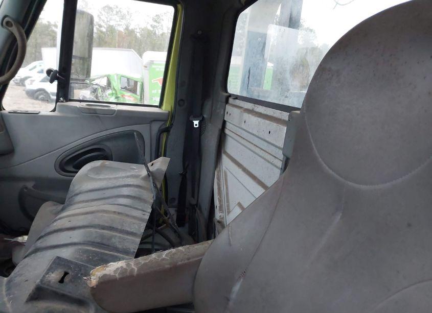 Photo 6 of 2007 International 4000 4300 (VIN 1HTMMAAL87H373001)