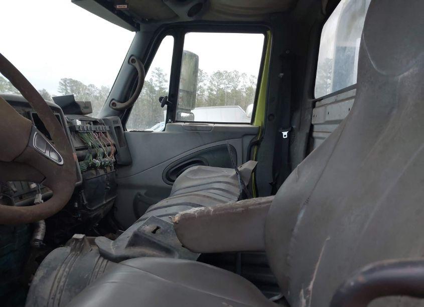 Photo 7 of 2007 International 4000 4300 (VIN 1HTMMAAL87H373001)