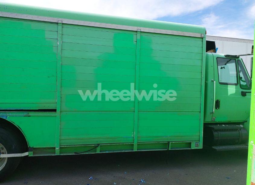 Photo 13 of 2006 International 4000 4300 (VIN 1HTMMAAL96H235966)