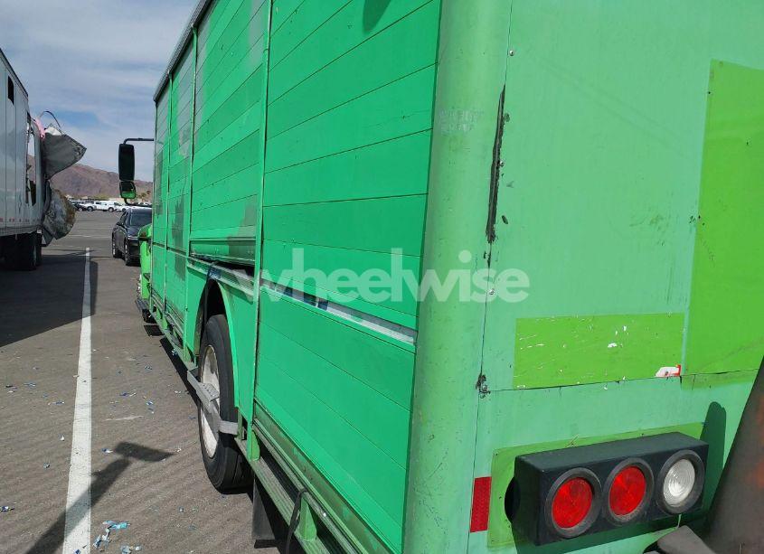 Photo 3 of 2006 International 4000 4300 (VIN 1HTMMAAL96H235966)