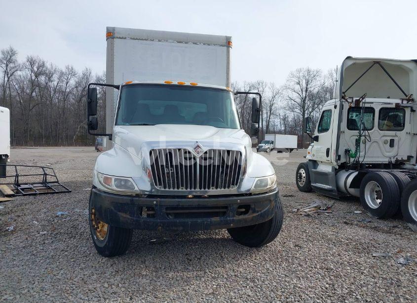 Photo 11 of 2003 International 4000 4300 (VIN 1HTMMAALX3H578779)