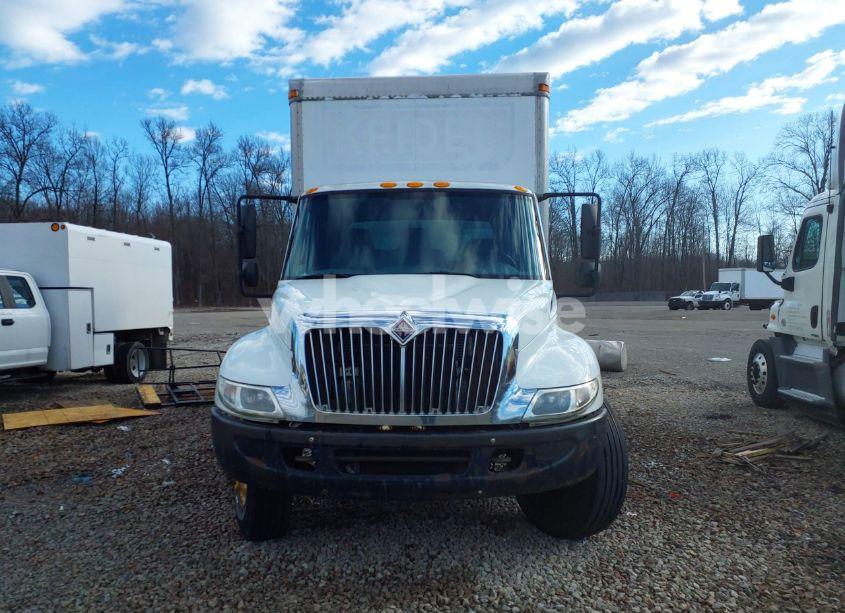 Photo 13 of 2003 International 4000 4300 (VIN 1HTMMAALX3H578779)