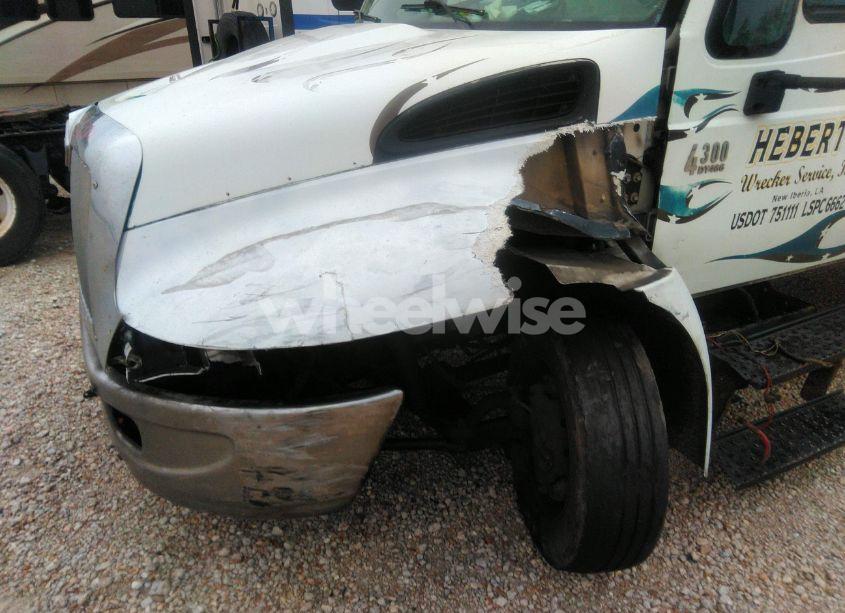 Photo 11 of 2003 International 4000 4300 (VIN 1HTMMAAM23H557241)