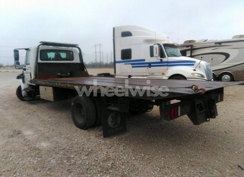 Photo 3 of 2003 International 4000 4300 (VIN 1HTMMAAM23H557241)