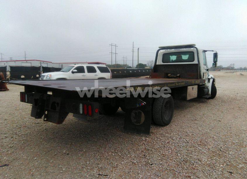 Photo 4 of 2003 International 4000 4300 (VIN 1HTMMAAM23H557241)