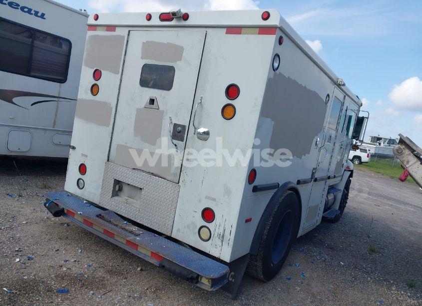 Photo 4 of 2007 International 4000 4300 (VIN 1HTMMAAM27H412450)