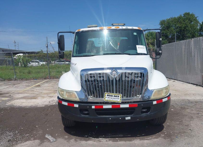 Photo 11 of 2003 International 4000 4300 (VIN 1HTMMAAM33H556311)