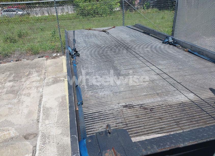 Photo 6 of 2003 International 4000 4300 (VIN 1HTMMAAM33H556311)