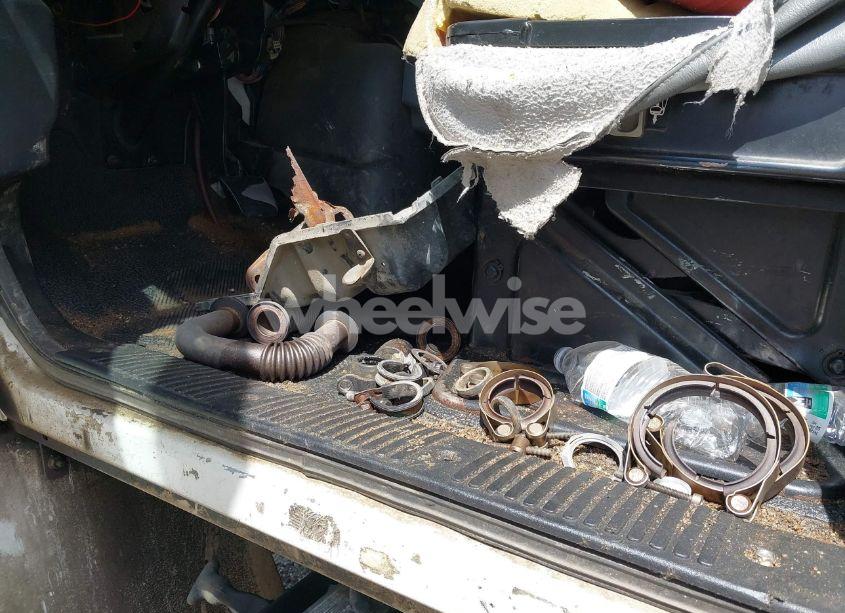 Photo 12 of 2005 International 4000 4300 (VIN 1HTMMAAM95H164579)