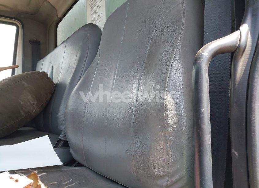 Photo 7 of 2005 International 4000 4300 (VIN 1HTMMAAM95H164579)