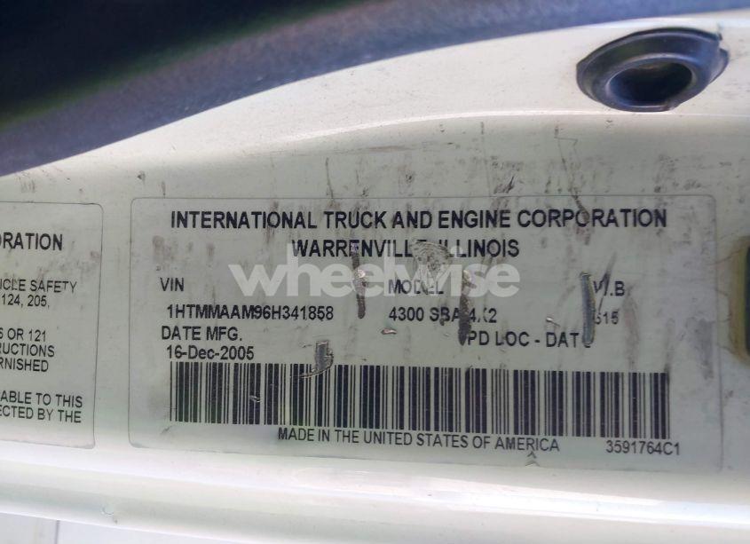 Photo 8 of 2006 International 4000 4300 (VIN 1HTMMAAM96H341858)