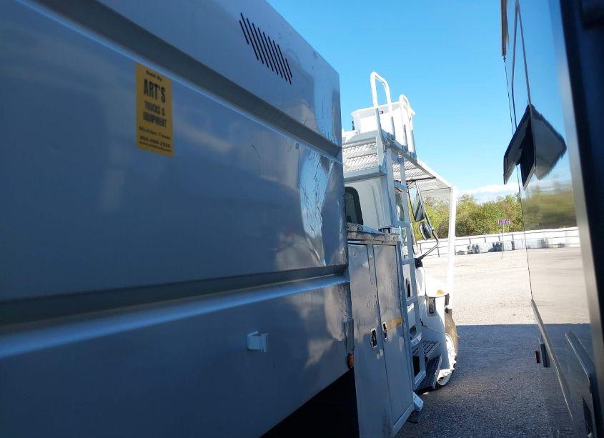 Photo 11 of 2011 International 4000 4300 (VIN 1HTMMAAM9BH326447)