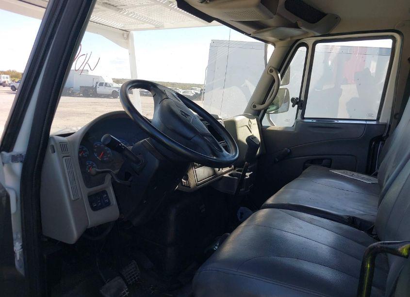 Photo 5 of 2011 International 4000 4300 (VIN 1HTMMAAM9BH326447)