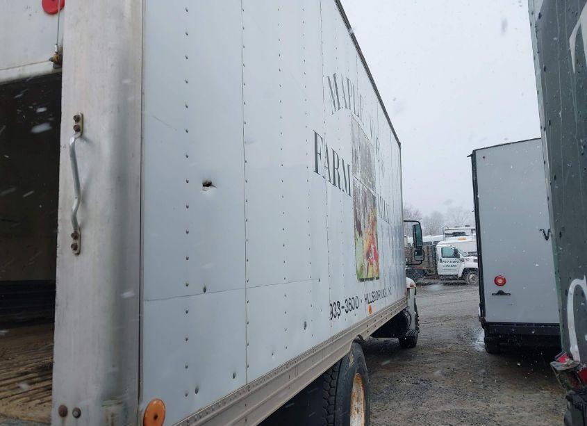 Photo 4 of 2005 International 4000 4300 (VIN 1HTMMAAN05H136646)