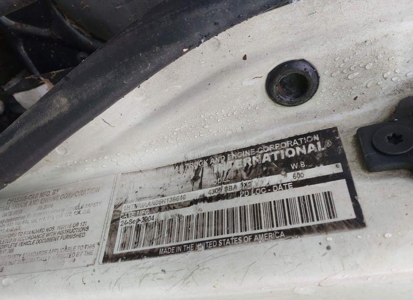 Photo 9 of 2005 International 4000 4300 (VIN 1HTMMAAN05H136646)