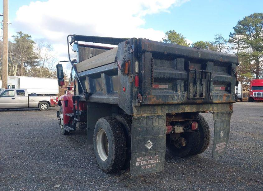 Photo 3 of 2010 International 4000 4300 (VIN 1HTMMAAN1AH213020)