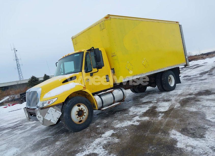 Photo 2 of 2006 International 4000 4300 (VIN 1HTMMAAN26H324814)