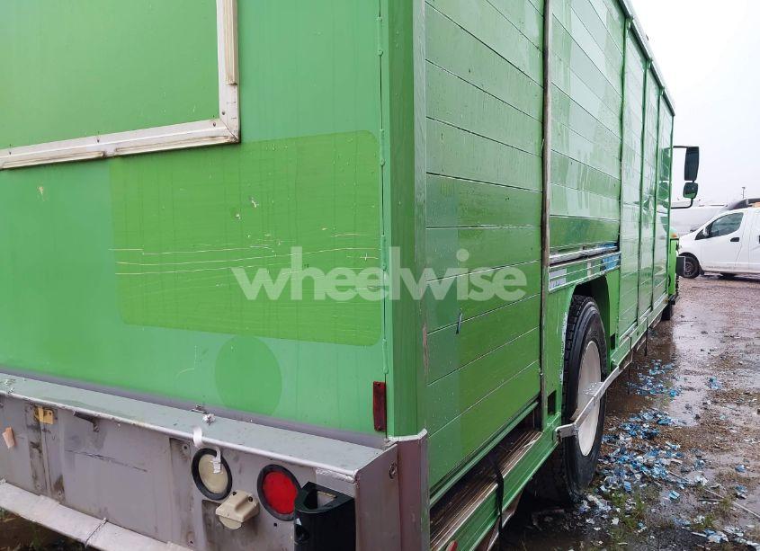 Photo 4 of 2002 International 4000 4300 (VIN 1HTMMAAN52H544023)