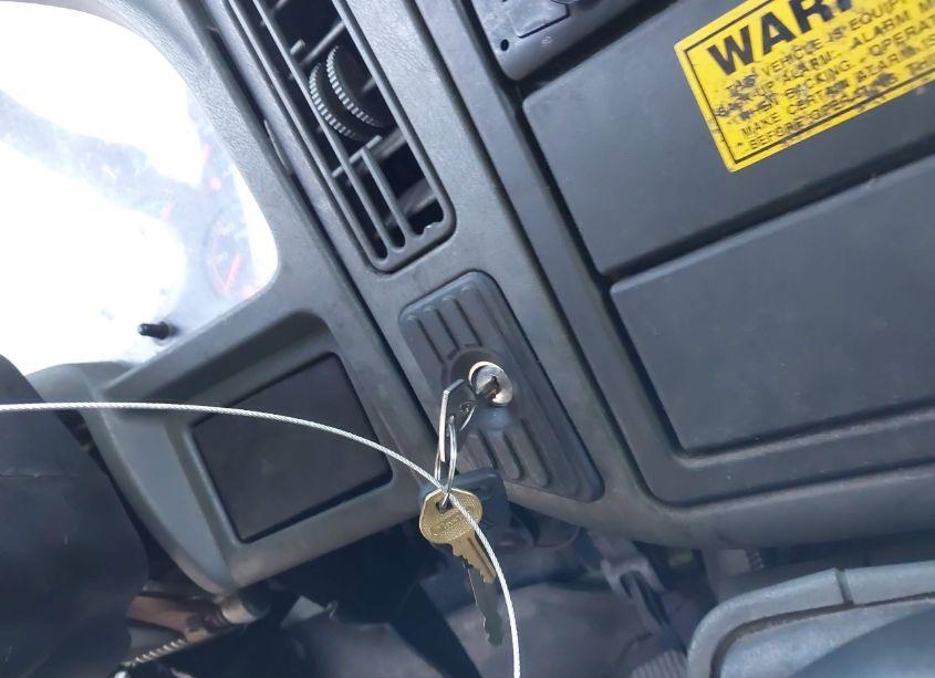 Photo 10 of 2003 International 4000 4300 (VIN 1HTMMAAN53H577587)