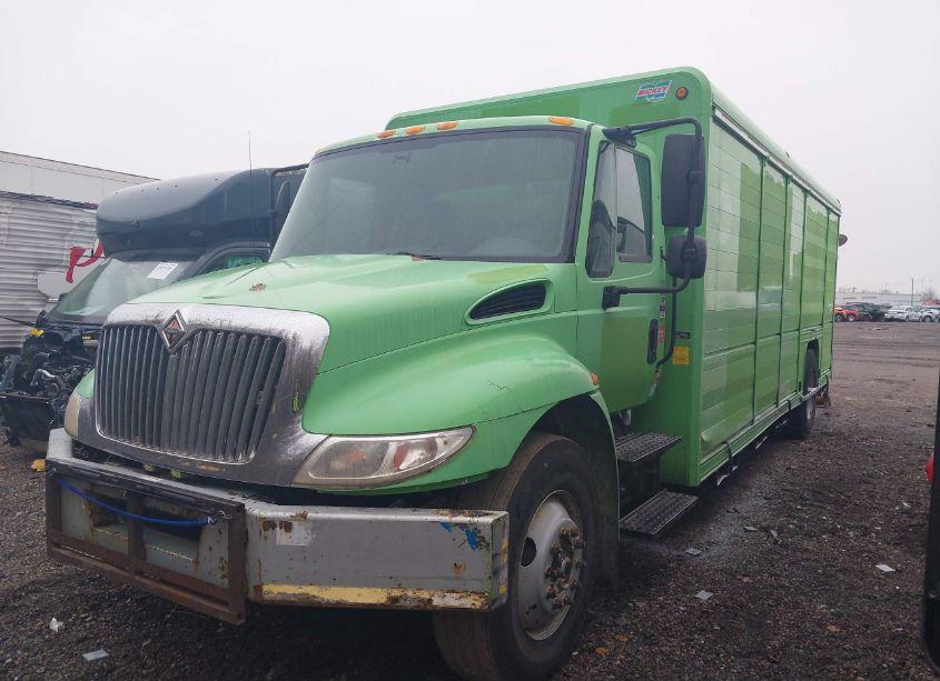 Photo 2 of 2003 International 4000 4300 (VIN 1HTMMAAN53H577587)