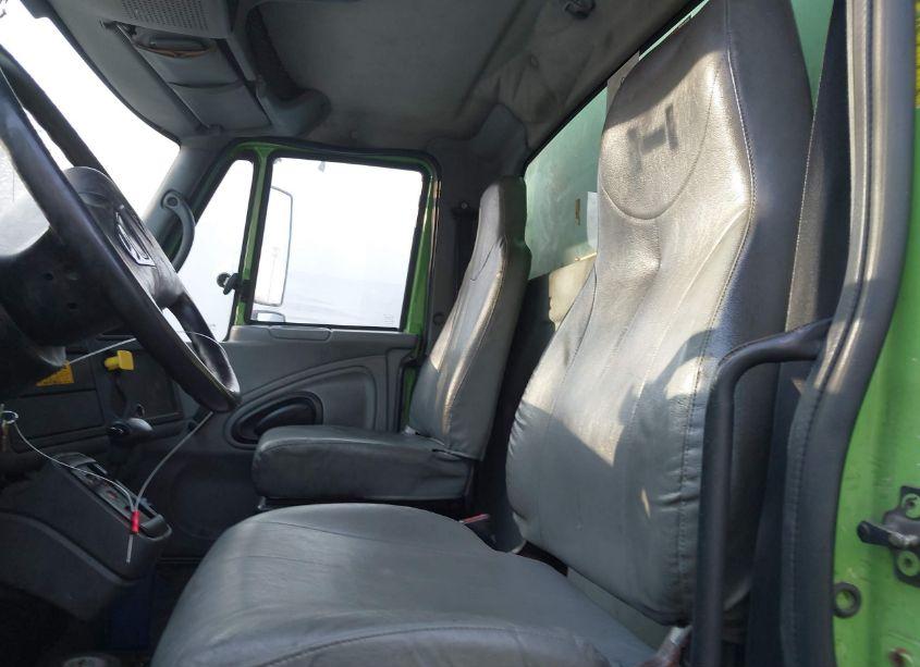 Photo 7 of 2003 International 4000 4300 (VIN 1HTMMAAN53H577587)