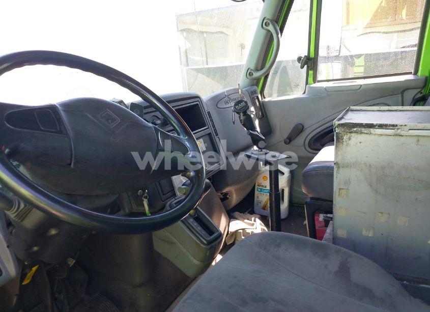 Photo 6 of 2007 International 4000 4300 (VIN 1HTMMAAN77H427308)