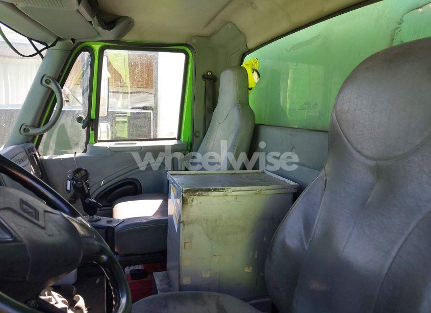 Photo 7 of 2007 International 4000 4300 (VIN 1HTMMAAN77H427308)