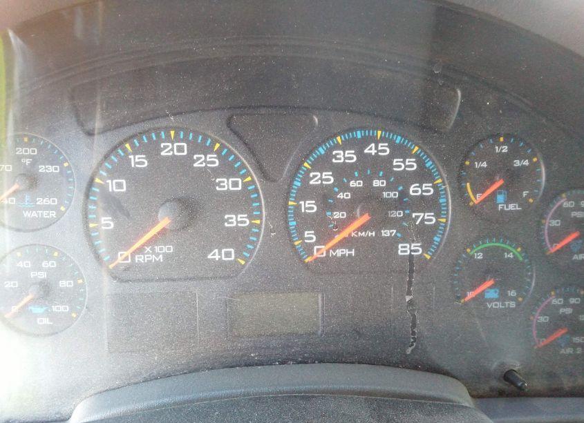 Photo 5 of 2005 International 4000 4300 (VIN 1HTMMAAN95H127928)