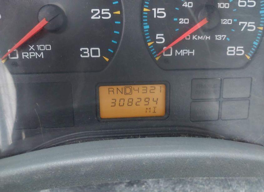 Photo 5 of 2003 International 4000 4300 (VIN 1HTMMAANX3H568478)