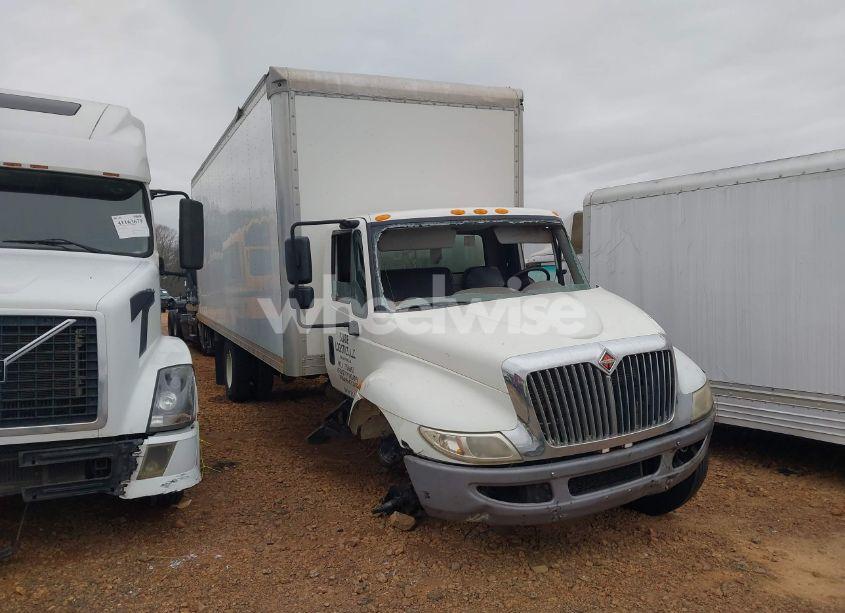 2017 International Durastar 4300 (VIN 1HTMMMML0HH432282) main photo