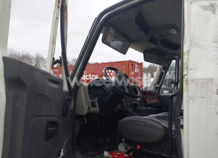 Photo 5 of 2017 International Durastar 4300 (VIN 1HTMMMML0HH432282)