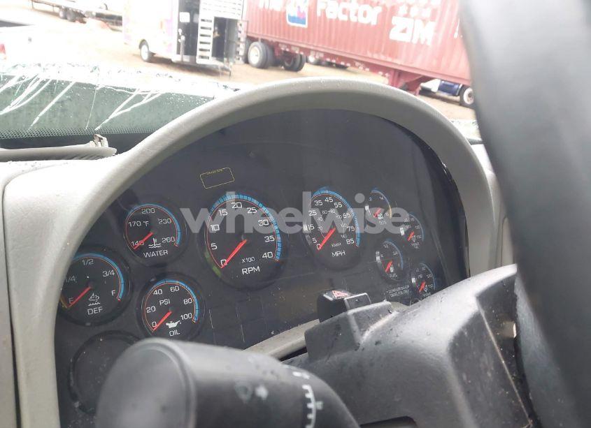 Photo 6 of 2017 International Durastar 4300 (VIN 1HTMMMML0HH432282)