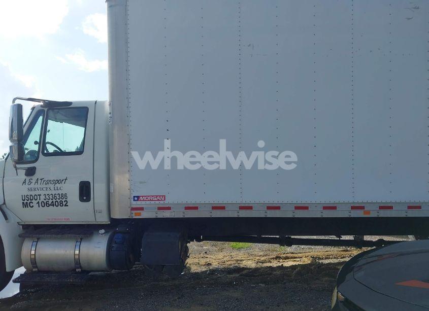 Photo 14 of 2017 International Durastar 4300 (VIN 1HTMMMML0HH572400)