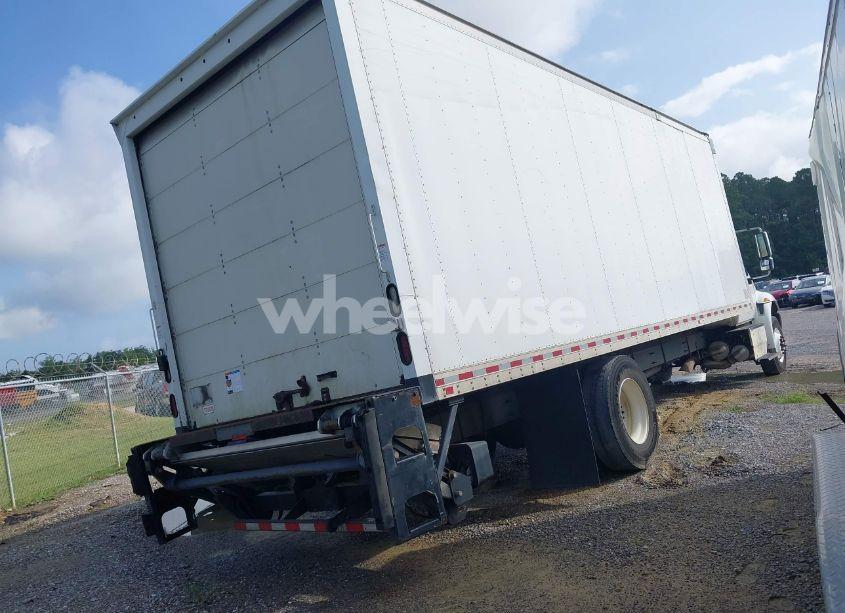 Photo 4 of 2017 International Durastar 4300 (VIN 1HTMMMML0HH572400)