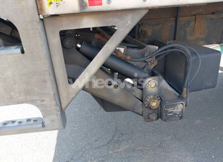 Photo 14 of 2019 International Durastar 4300 (VIN 1HTMMMML0KH773009)