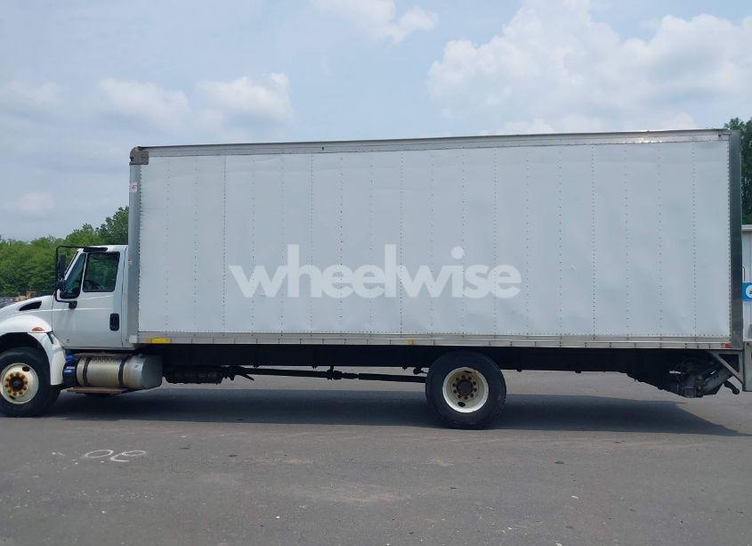 Photo 17 of 2019 International Durastar 4300 (VIN 1HTMMMML0KH773009)