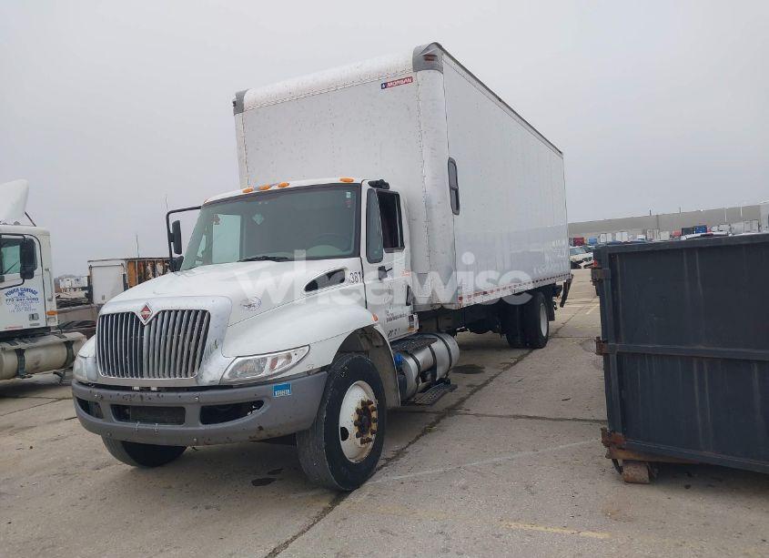 Photo 2 of 2019 International 4000 4300 (VIN 1HTMMMML2KH058555)