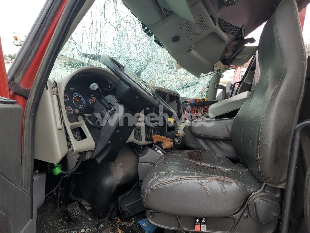 Photo 7 of 2018 INTERNATIONAL 4300 ROLLBACK TOW TRUCK (VIN 1HTMMMML3JH534651)