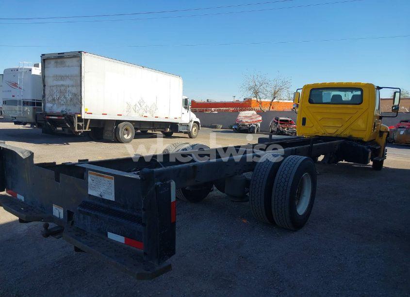 Photo 4 of 2019 International Durastar 4300 (VIN 1HTMMMML6KH382463)