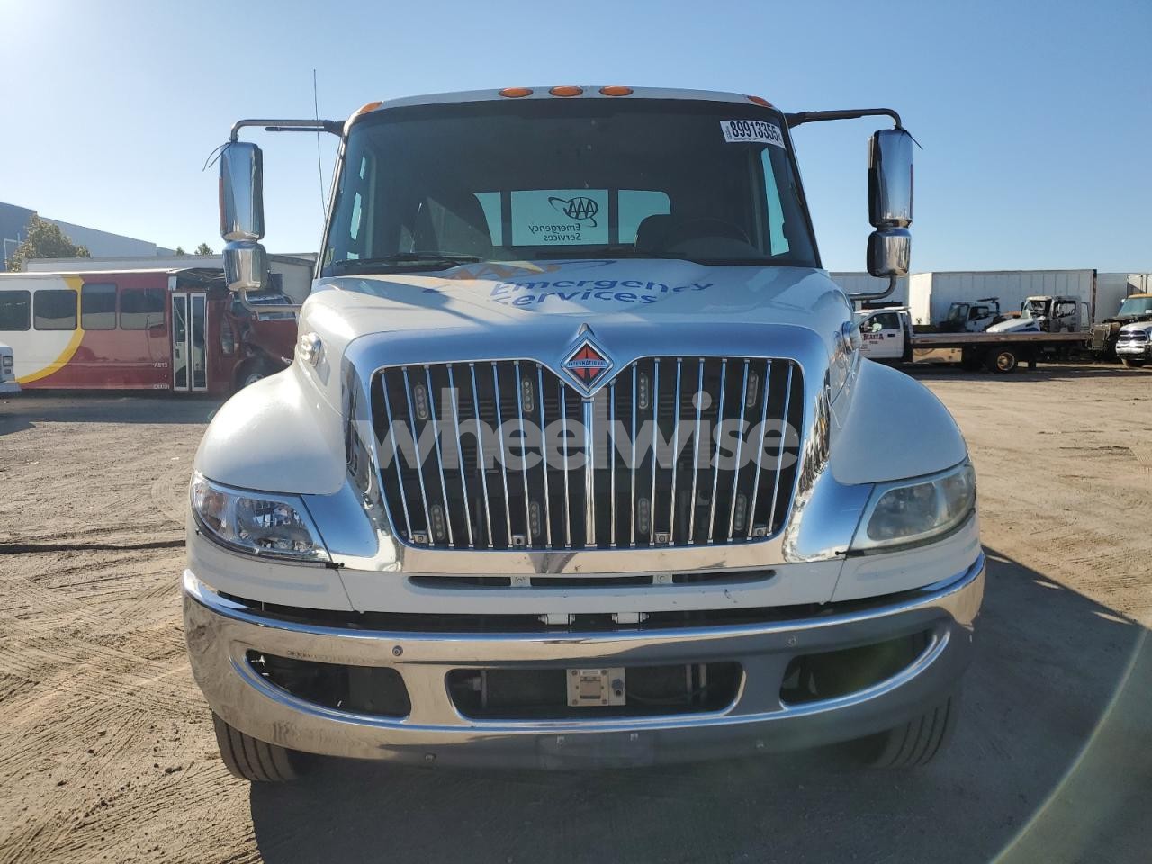 Photo 5 of 2019 INTERNATIONAL 4000 4300 - FLATBED TRUCK (VIN 1HTMMMML6KH593999)