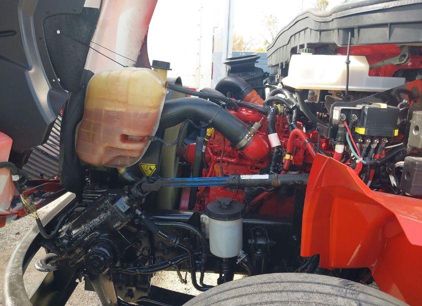 Photo 9 of 2017 International Durastar 4300 (VIN 1HTMMMMM2HH485414)