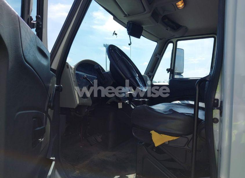 Photo 6 of 2016 International 4000 4300 (VIN 1HTMMMMM8GH030405)